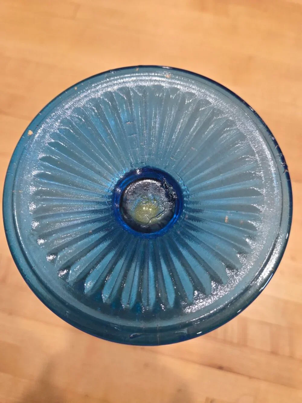 Vintage Jeannette Glass Iris Herringbone Delphite Ombre Footed Vase